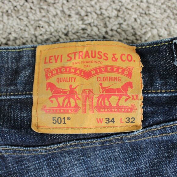 Levis 501 Jeans Men 34x32 Blue Classic Fit Straight Leg Denim Pants Actual 33x28 - Picture 10 of 12